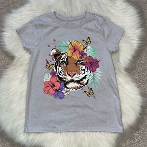Tiger 🌺 Shirt